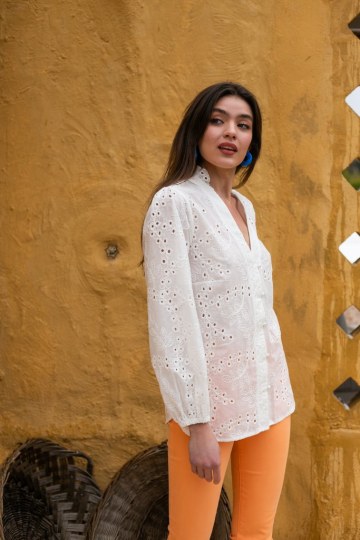 Πουκάμισο κιπούρ με κουμπιά πέρλες εκρού - 