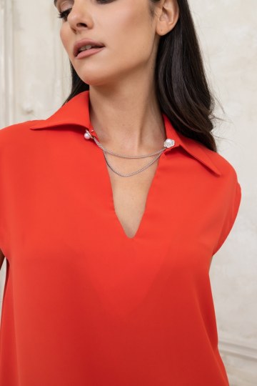 Μπλούζα αμάνικη με γιακά και λαιμόκοψη V κόκκινη - 