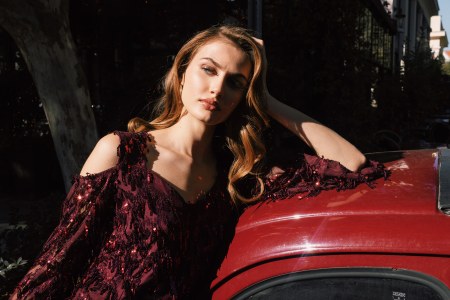 Τι να Φορέσω στις Γιορτές του 2025 - Χριστουγεννιάτικο Style Guide