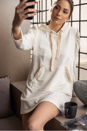 Φόρεμα φούτερ με κουκούλα και τσέπες εκρού - 