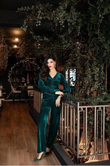 Παντελόνι βελούδινο σε ίσια γραμμή  κυπαρισσί - 