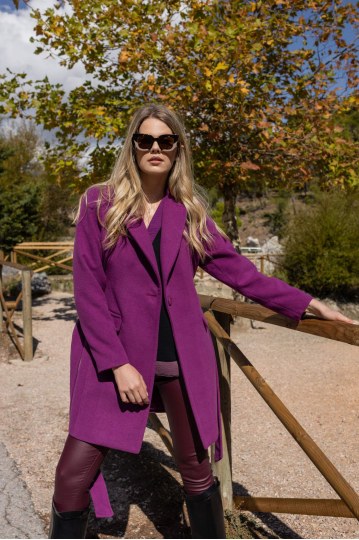 Παλτό με ένα κουμπί και ζώνη μωβ - 