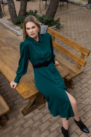 Φόρεμα μίντι με γιακά και κουμπιά κυπαρισσί