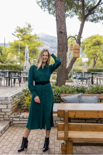 Φόρεμα μίντι με γιακά και κουμπιά κυπαρισσί - 