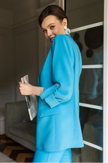 Σακάκι με μακρύ γιακά και ένα κουμπί τιρκουάζ - 