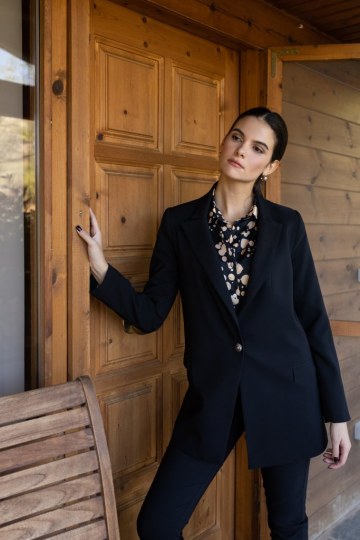 Παντελόνι σε στενή γραμμή με λάστιχο στο πίσω μέρος μαύρο - 