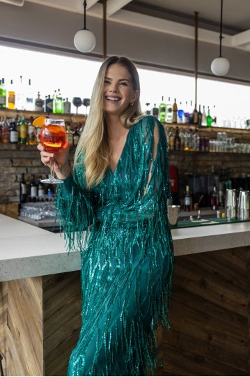  Φόρεμα με λαιμόκοψη V και κρόσια από παγιέτες πράσινο - 