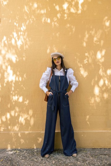  Φόρμα ολόσωμη τύπου τζιν με φερμουάρ και ζώνη