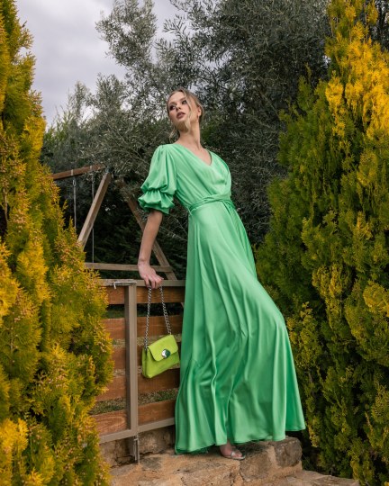 Φόρεμα με λάστιχο στα μανίκια πράσινο - 