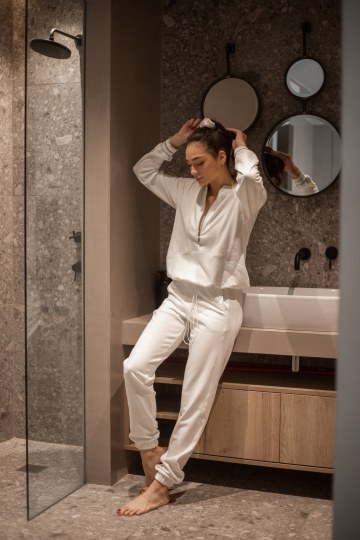 Μπλούζα φούτερ με φερμουάρ λευκή