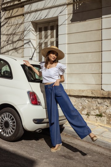  Παντελόνι με τσέπες και ζώνη τύπου τζιν